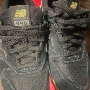 New Balance 996 Womens shoe